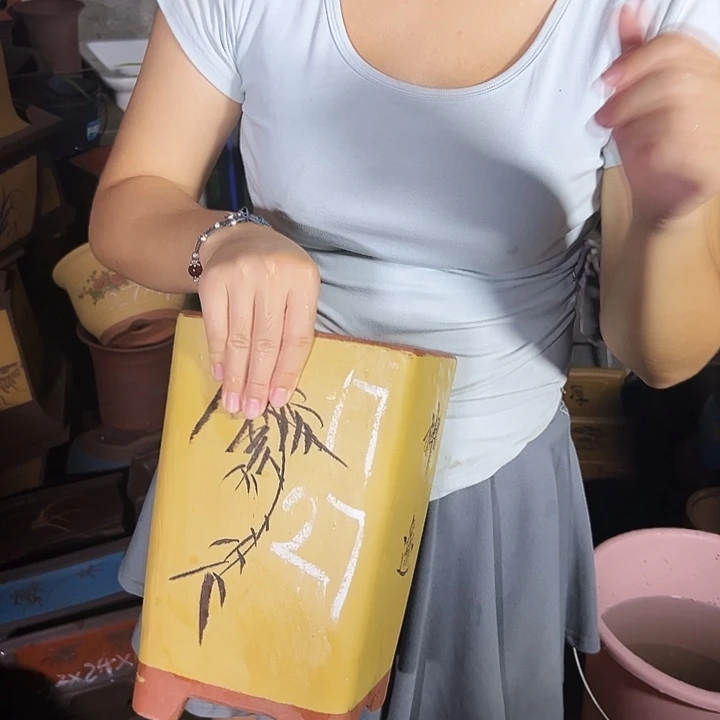 17黄四方花盆花盆花盆花盆