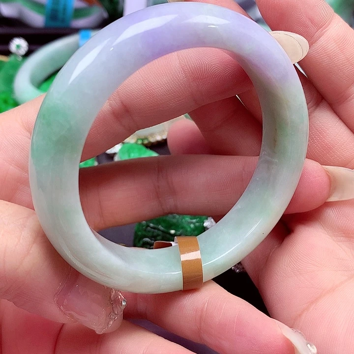翡翠未镶嵌手镯翡翠手镯