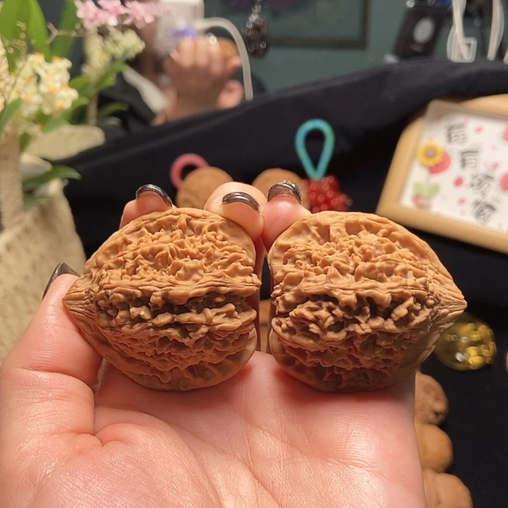 文玩核桃吊坠44满天星全品