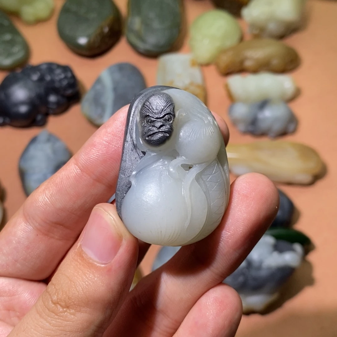 未镶嵌和田玉挂件偷***王