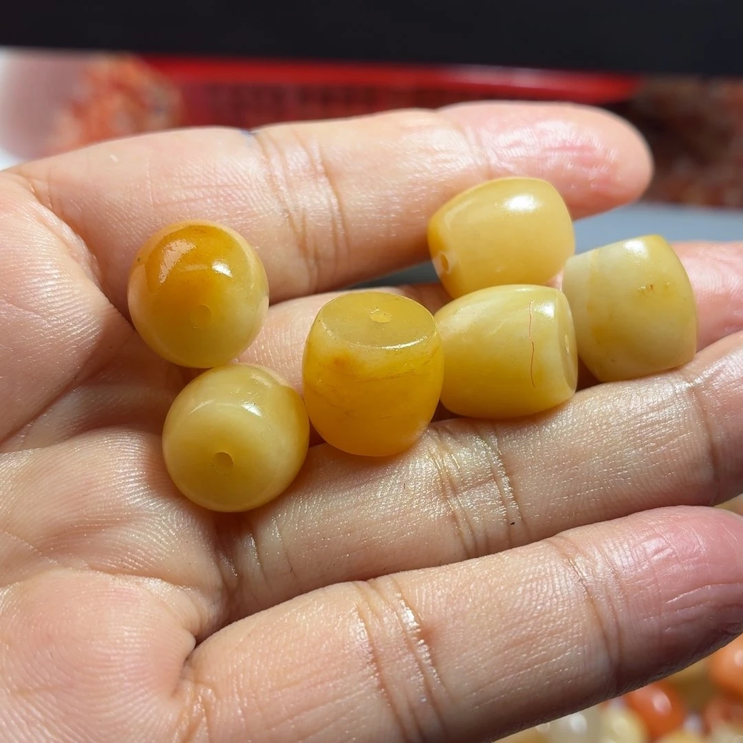 风****石英岩玉未镶嵌颈饰鼓珠