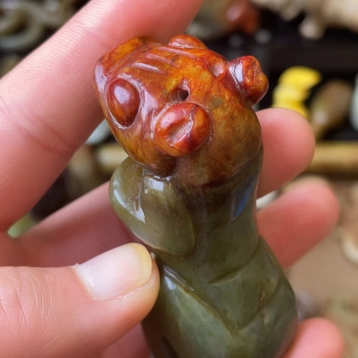 和田玉（糖玉）未镶嵌颈饰