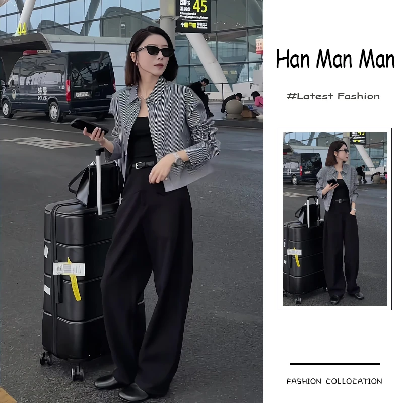 春季流行穿搭套装新款2025韩系显瘦条纹衬衫内搭吊带阔腿裤三件套