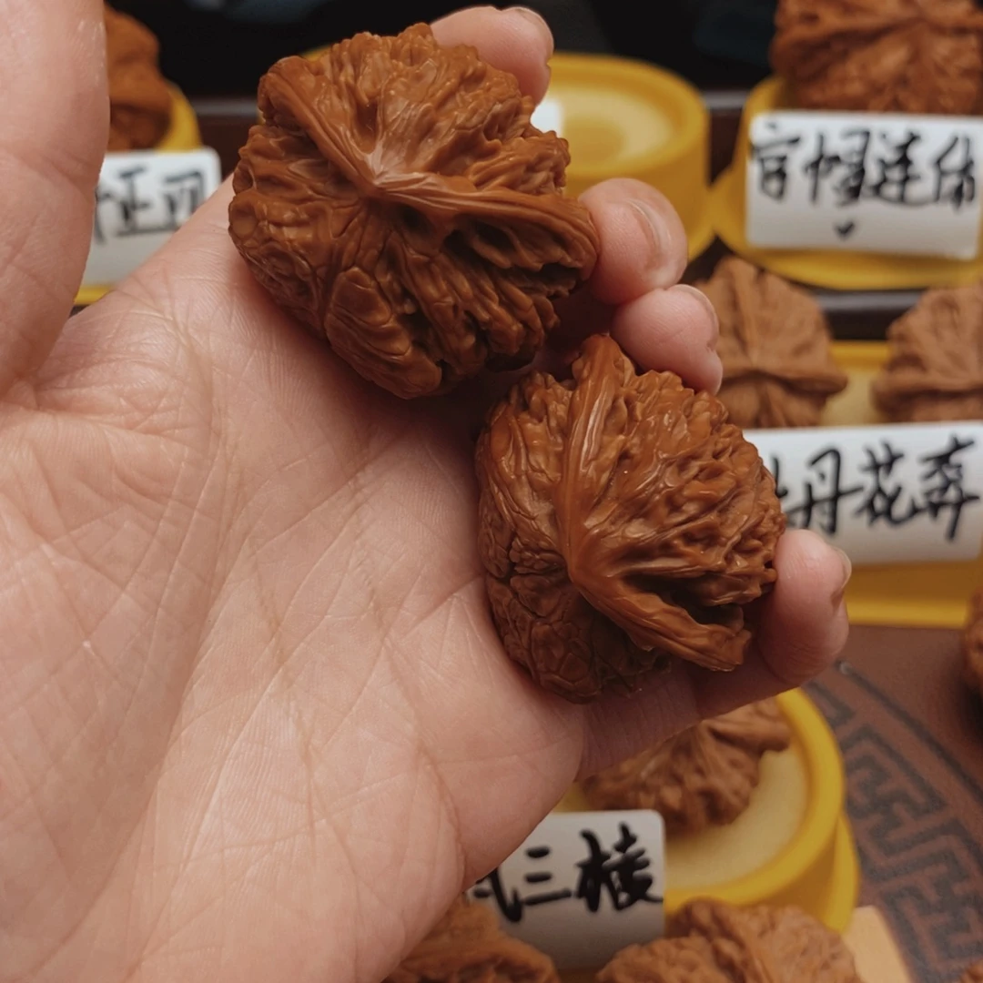 可***要把件文玩核桃宫灯蛇头