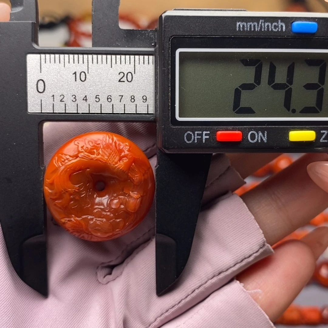 南红玛瑙未镶嵌配饰凤凰牡丹扣