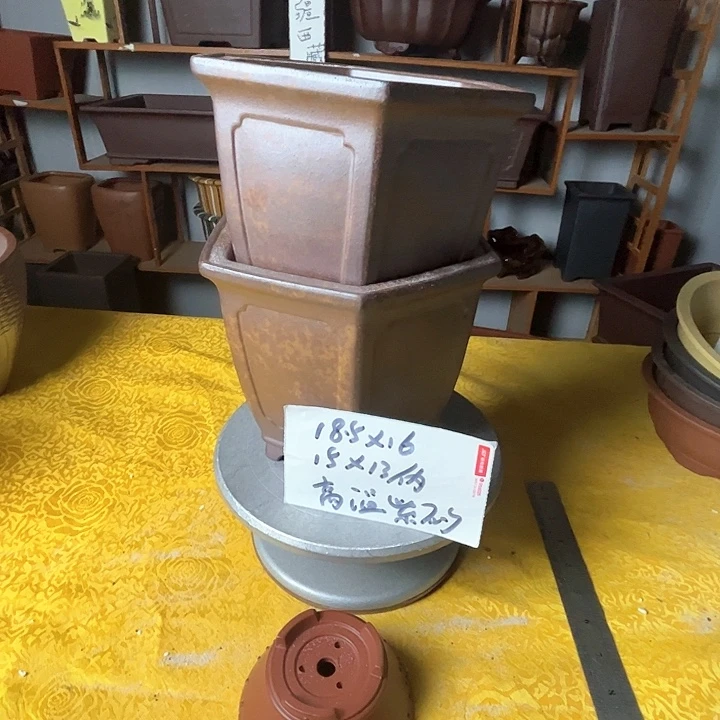 紫砂花盆紫砂花盆