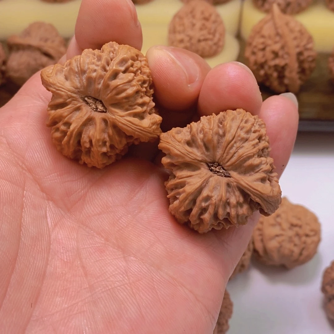 文玩核桃把件1****?文玩核桃