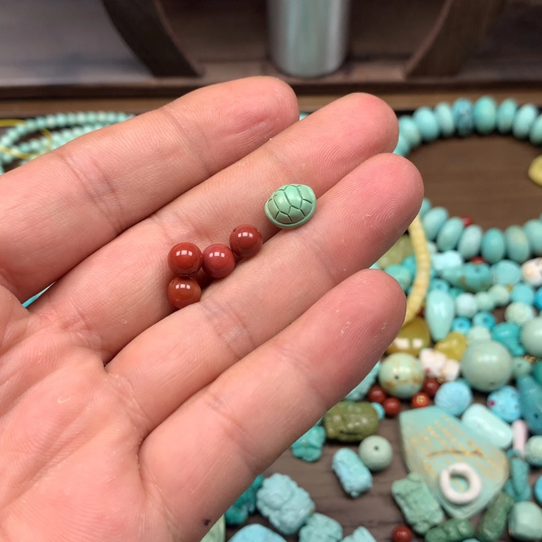 南红玛瑙雕刻未镶嵌