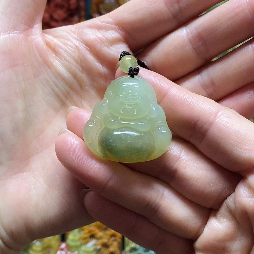 岫玉未镶嵌吊坠(赠链)