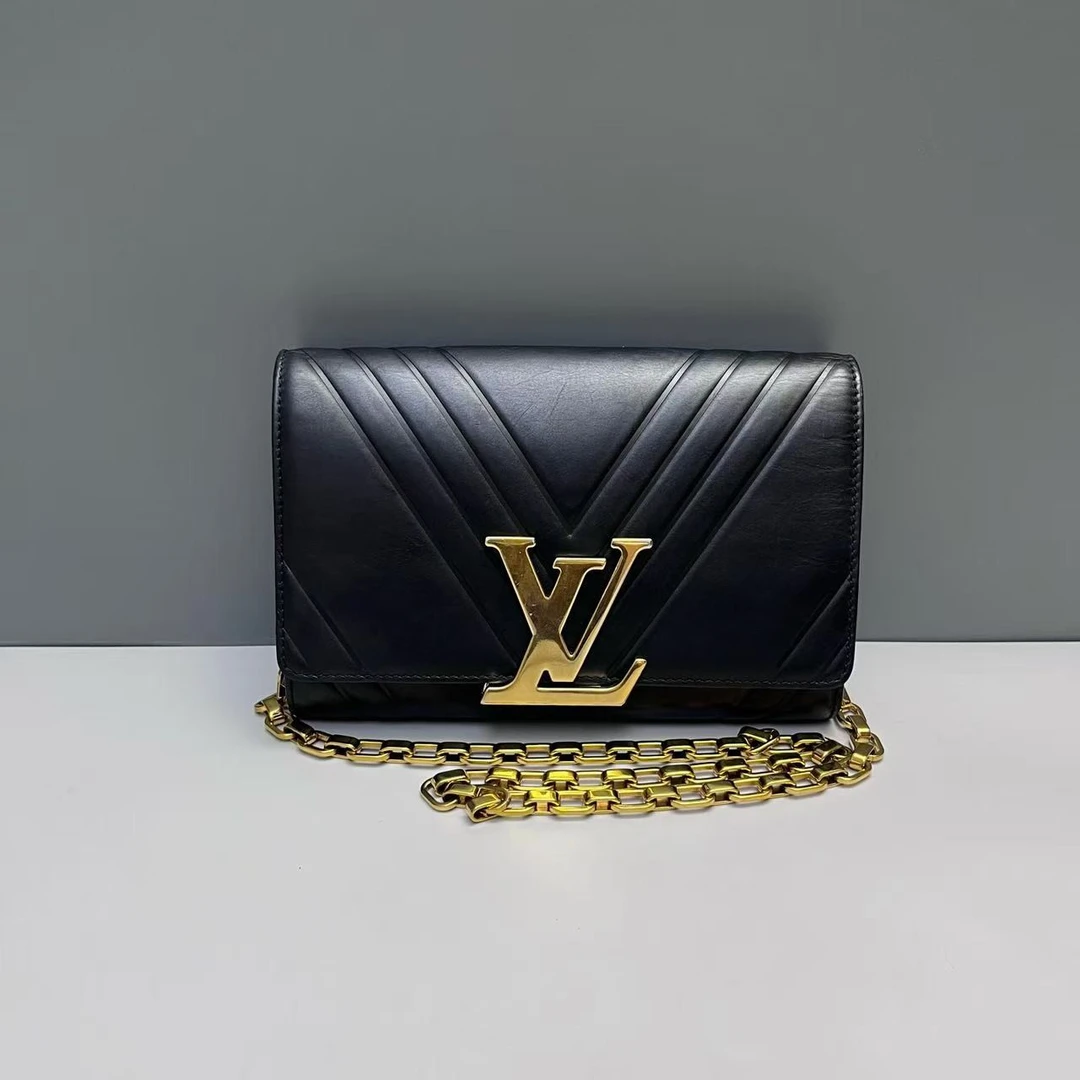 95新 LouisVuitton/路易威登 【总仓】louise中号包/BGK108450006