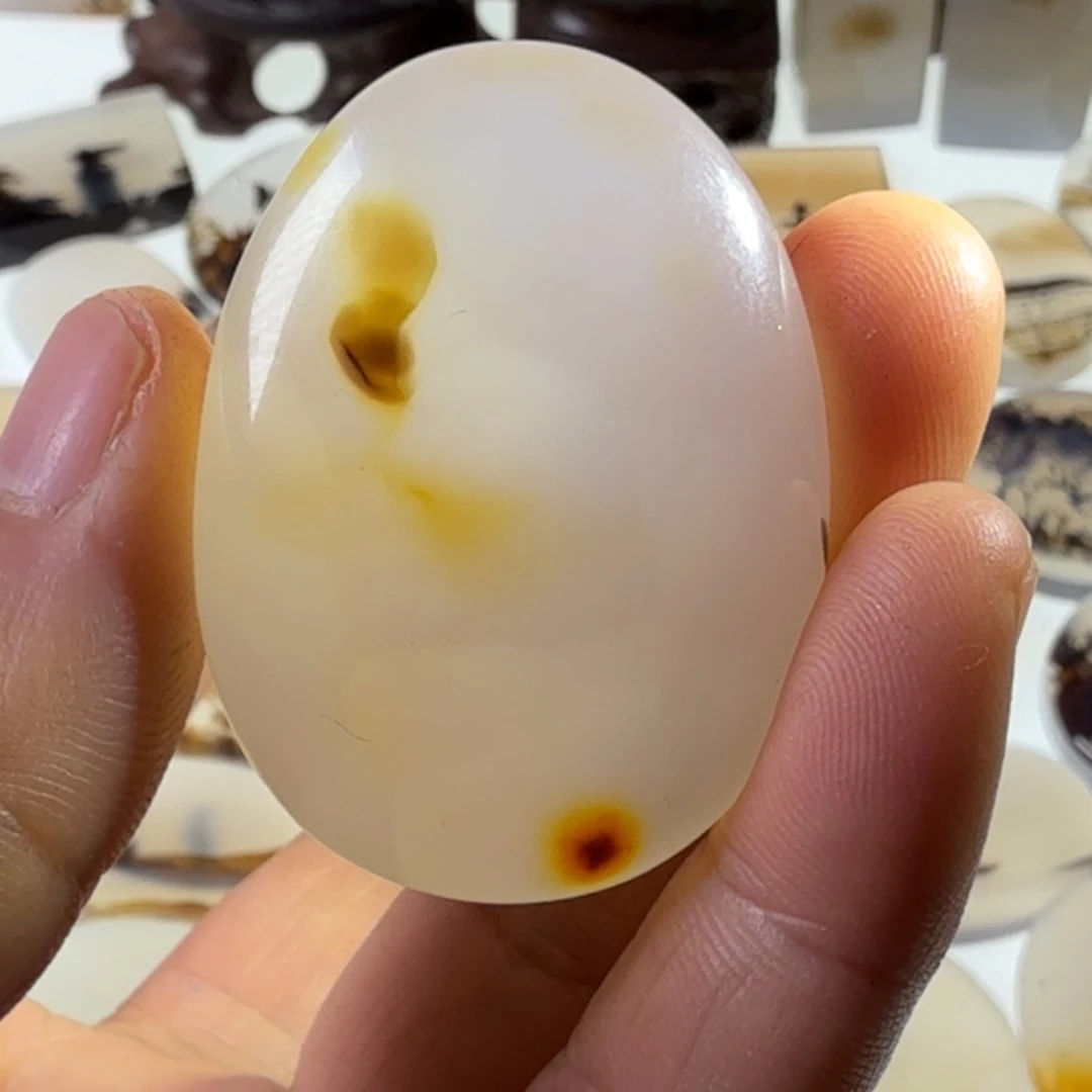 玛瑙/玉髓未镶嵌珠宝半成品