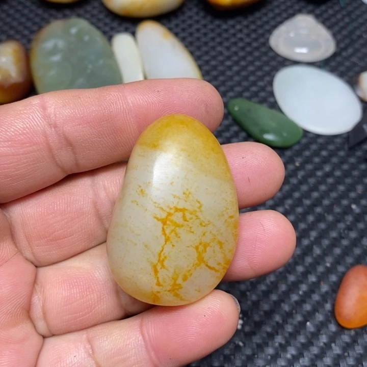 和田玉（白玉）珠宝奇石未镶嵌