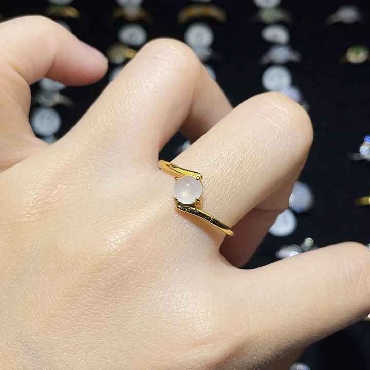 翡翠未镶嵌戒指戒指