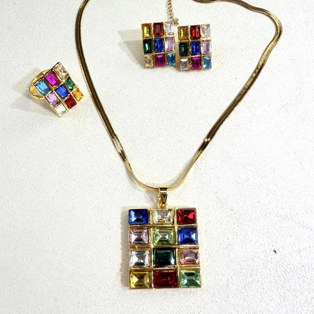 铜合金仿水晶项链 新款时尚彩色 رەڭلىك كۆز بىرتو