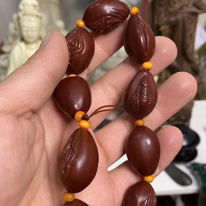 紫砂欢迎各位光临小店选购