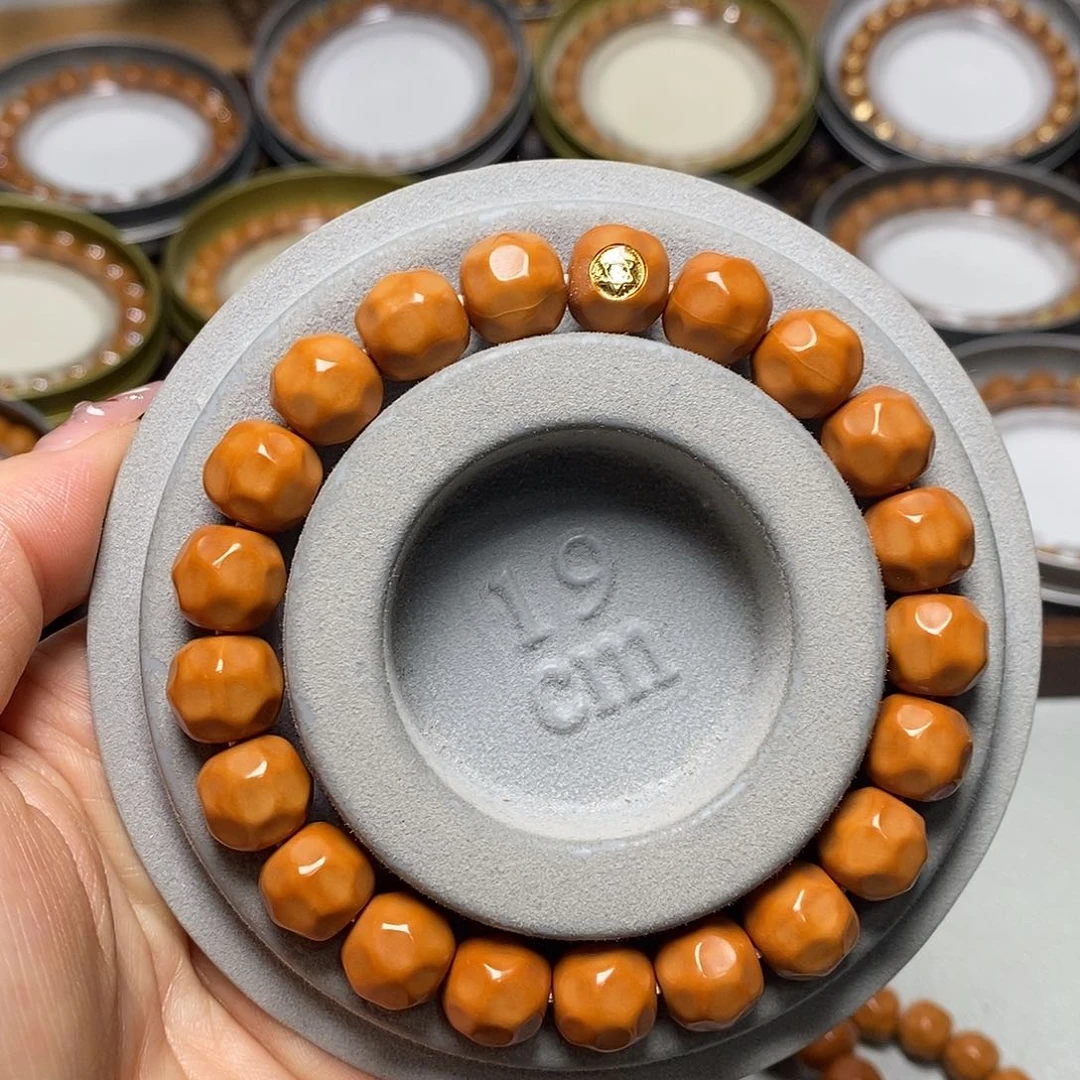 猴头核桃手串319号11左右18K玉华奶酪全品