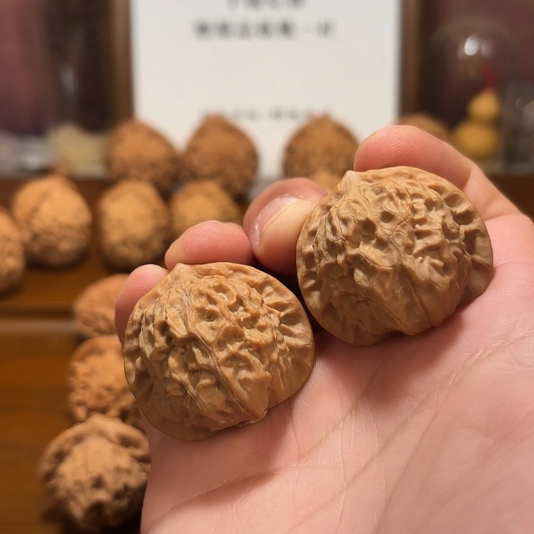 吊坠文玩核桃全品瓷娃娃边38