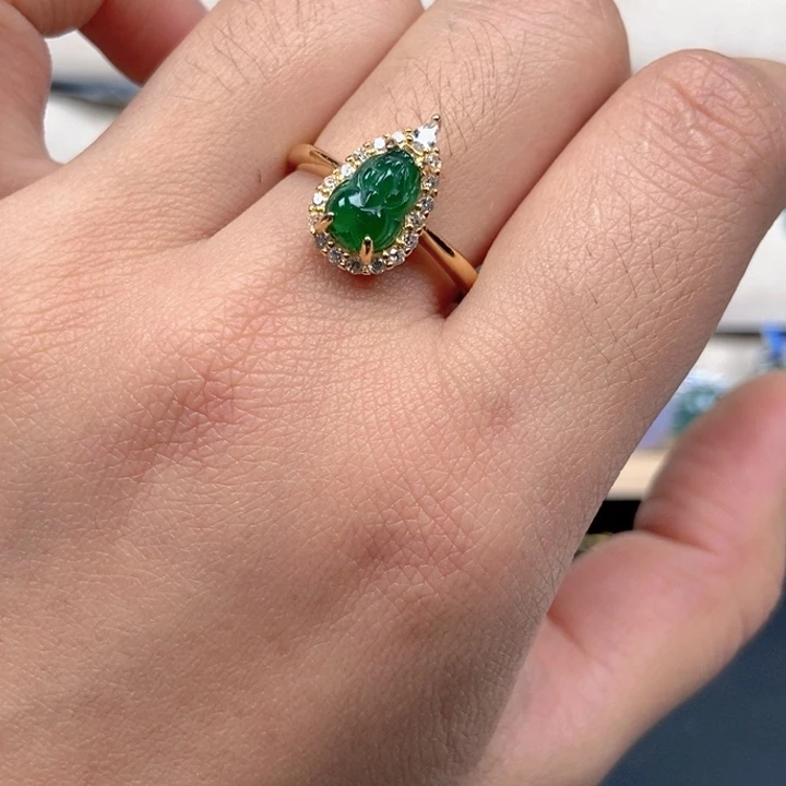 翡翠未镶嵌戒指戒指