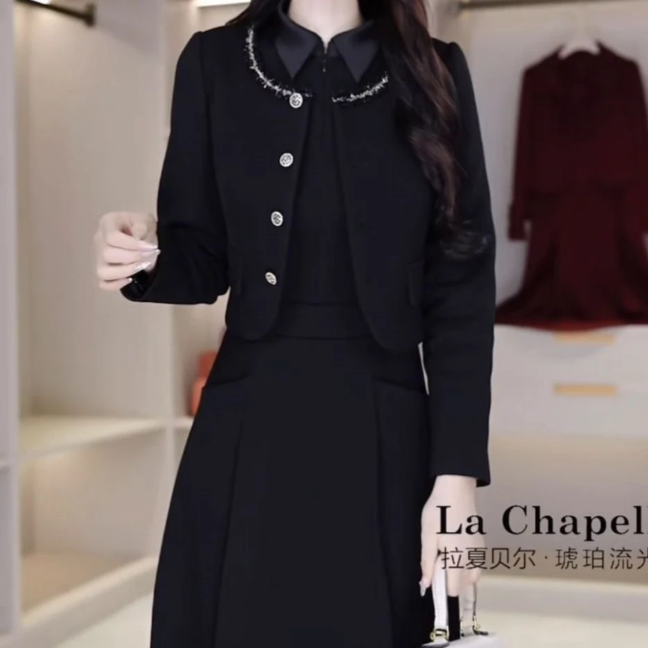 高档华夫格优雅简约黑色礼服套装2025秋季新款遮肚子两件套连衣裙