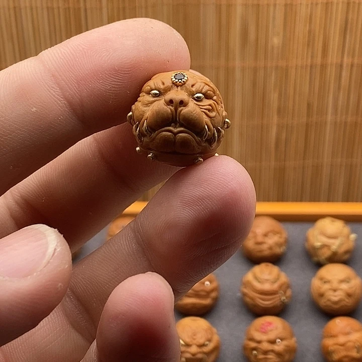 猴头单颗雕刻镶嵌狗王