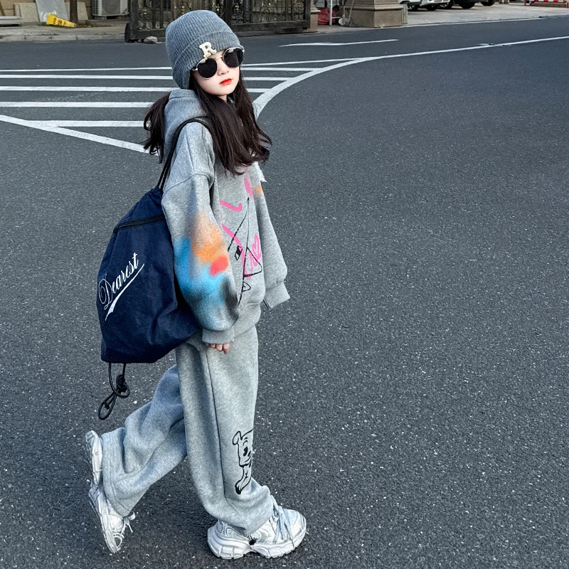 女童炸街春秋套装中大童连帽涂鸦卫衣休闲运动两件套2025春装新款