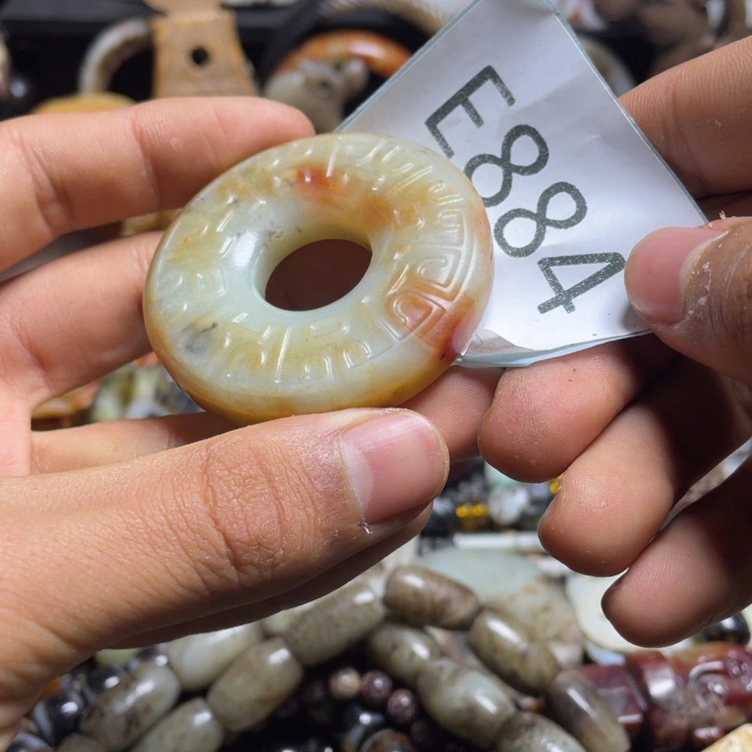 和田玉（糖玉）挂件未镶嵌