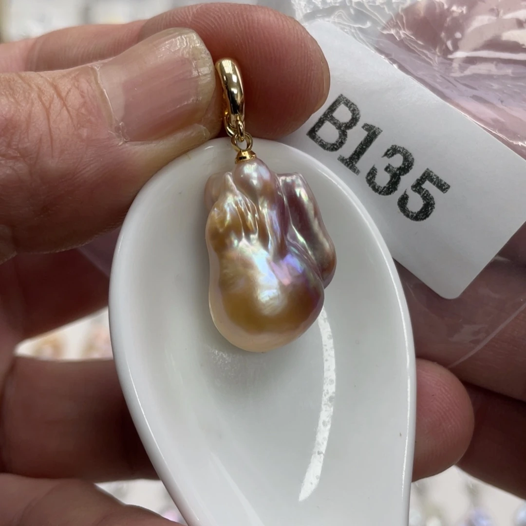 淡水珍珠颈饰未镶嵌