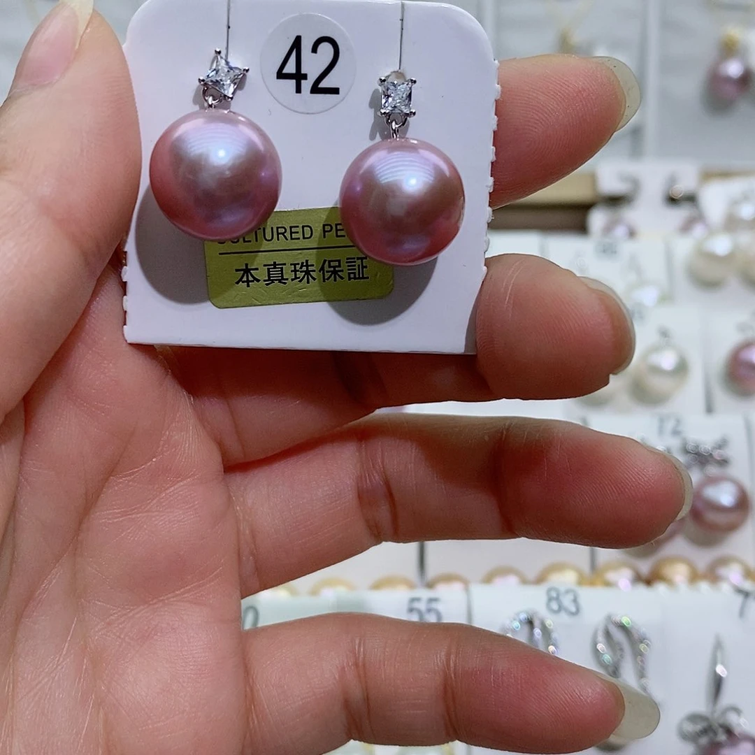 淡水珍珠银S925镶嵌吊坠(赠链)园****！