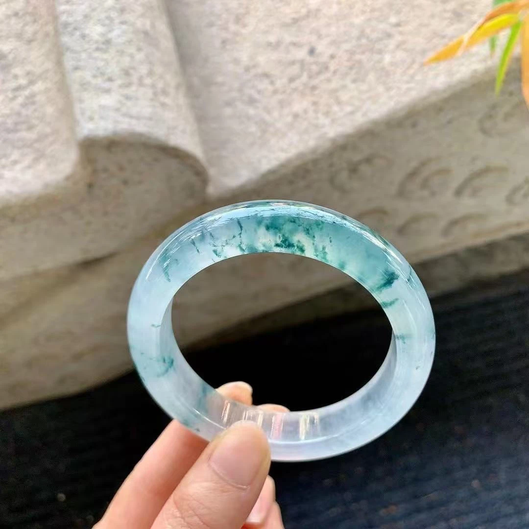 缅甸天然翡翠A货手镯
