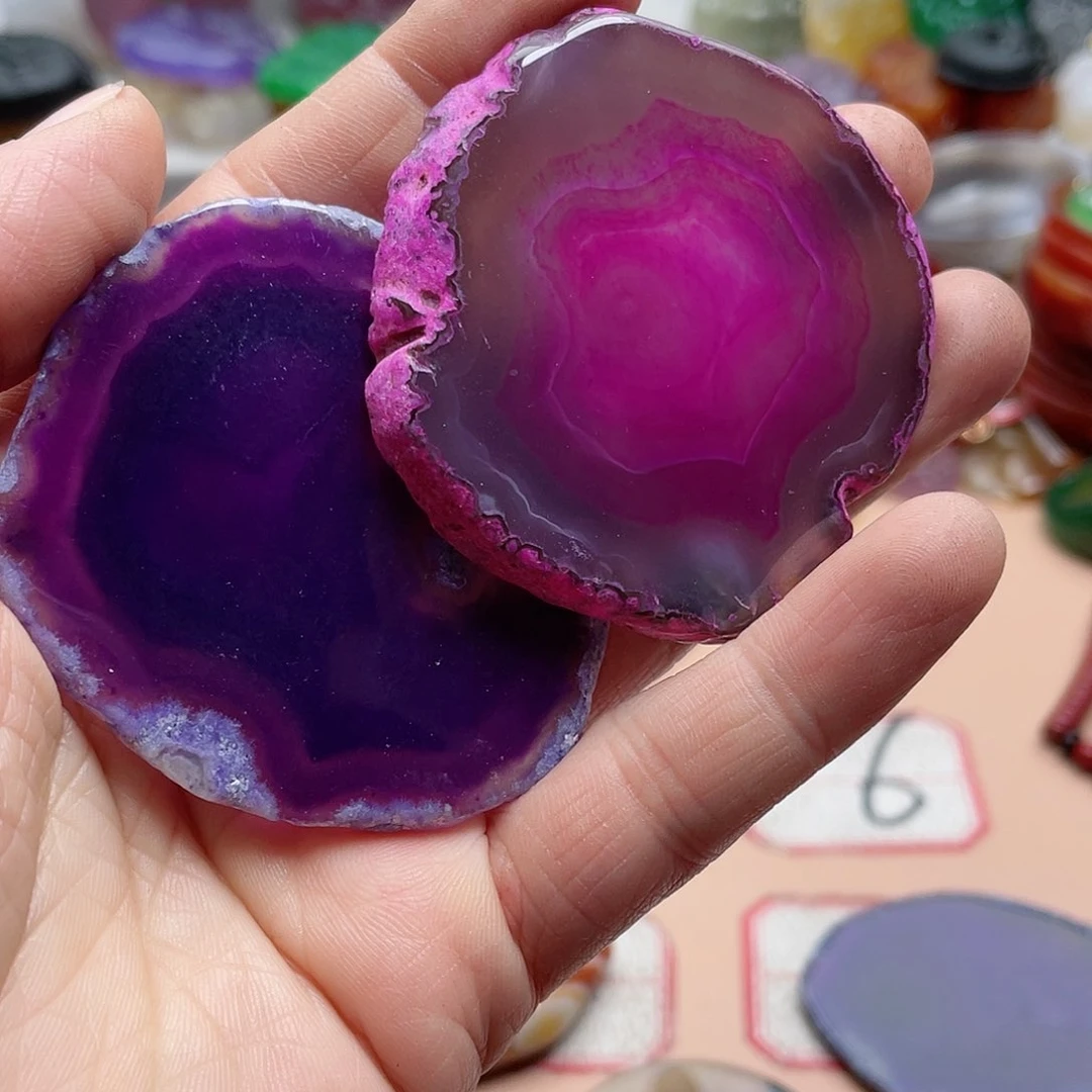 玛瑙/玉髓颈饰合金云*躲