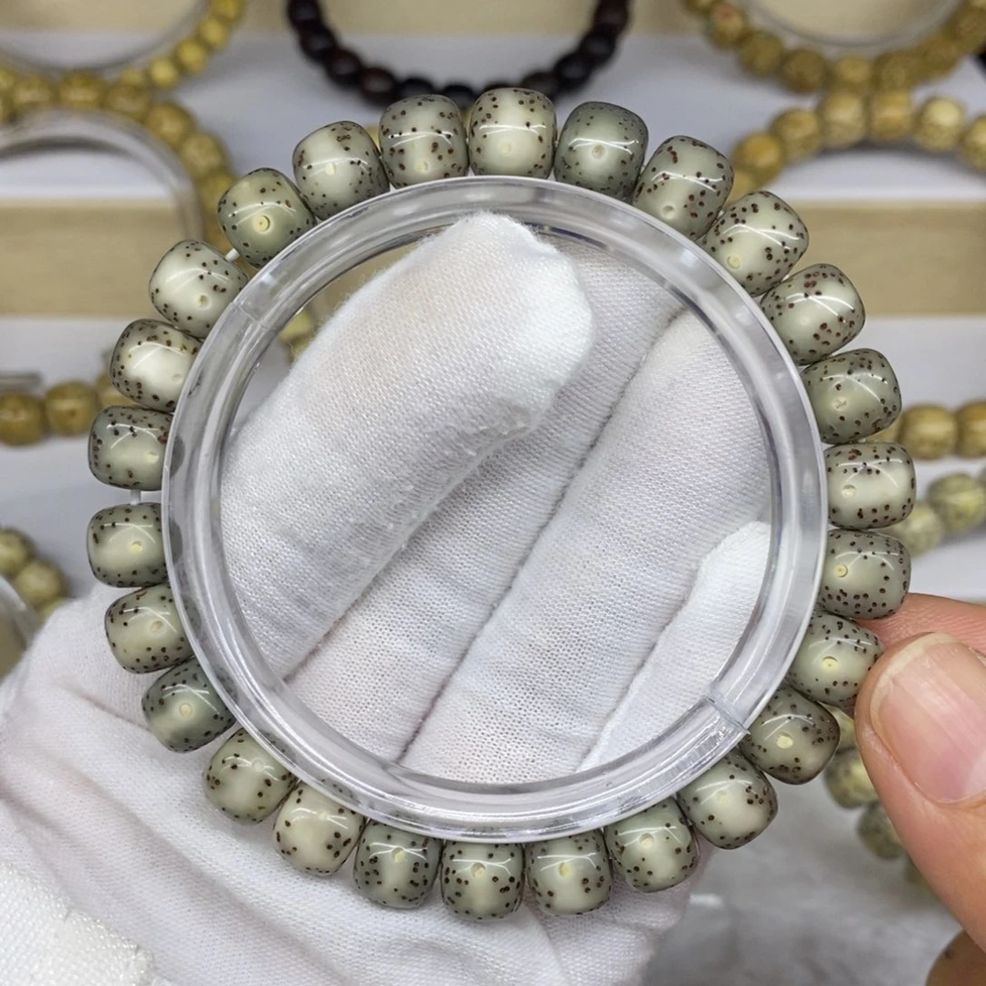 星月菩提吊坠石玉料9/8一线天福利款