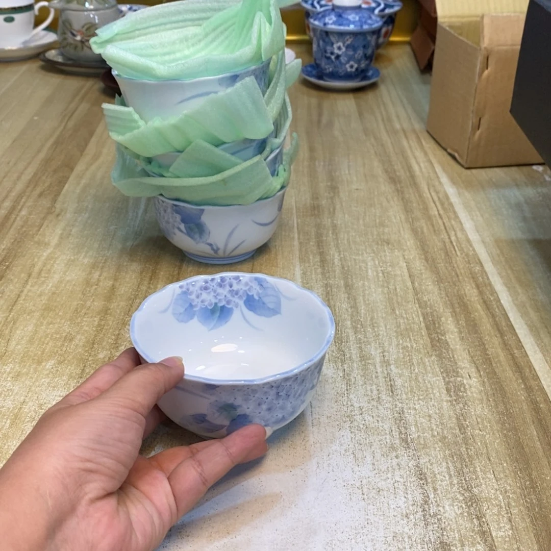 张***角易雅集工艺品有限公司