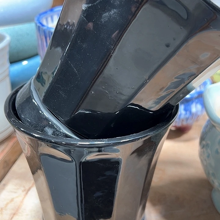 有孔！！有问题问客服满9元包邮