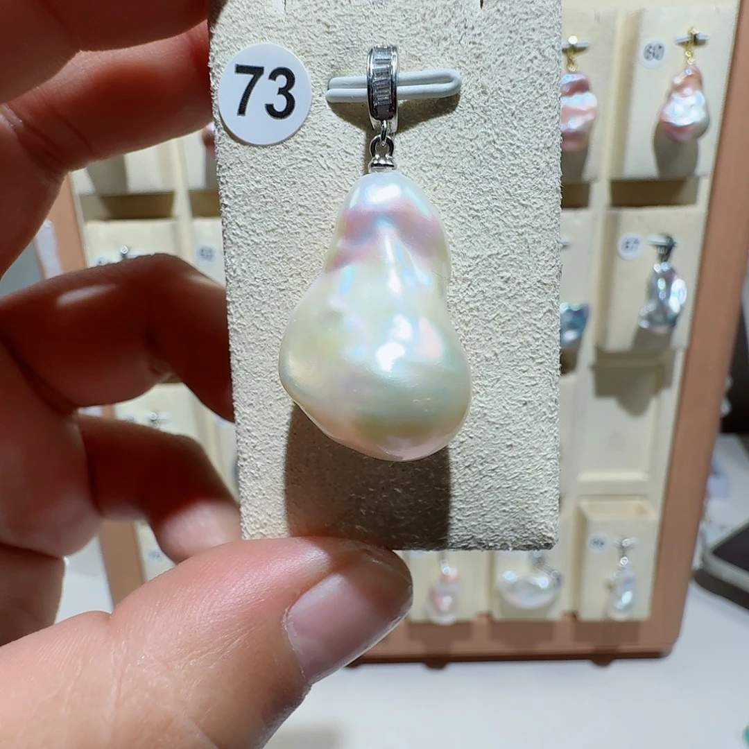 颈饰银S925镶嵌淡水珍珠