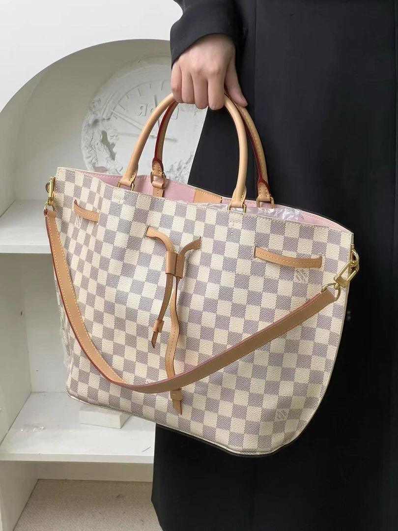 95新 LouisVuitton/路易威登 girolata抽绳水桶 白棋盘格 /严选