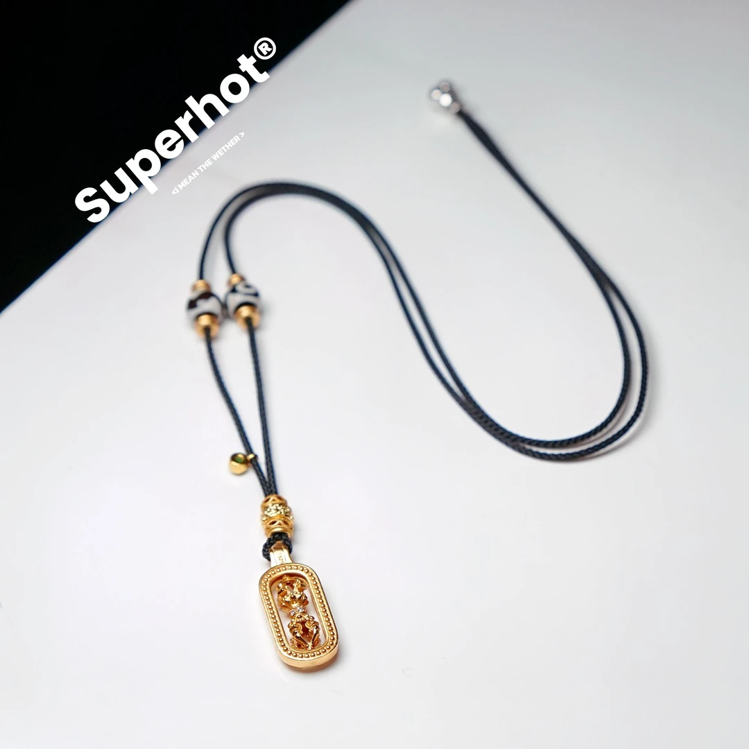 岚宫措 | 冈仁波齐-牙牙三眼天珠项链（多样性发货）L044