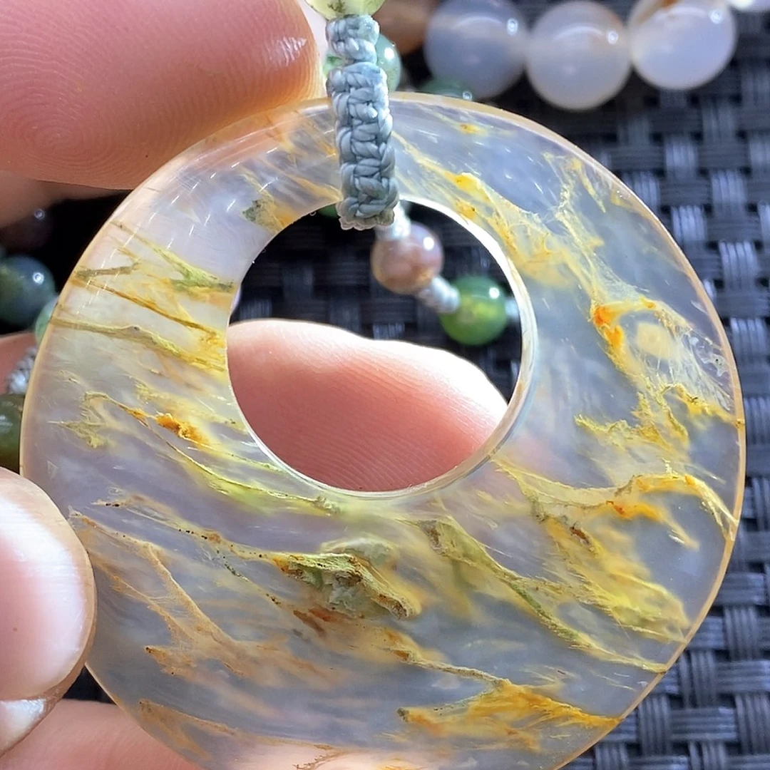 玛瑙/玉髓颈饰未镶嵌北*