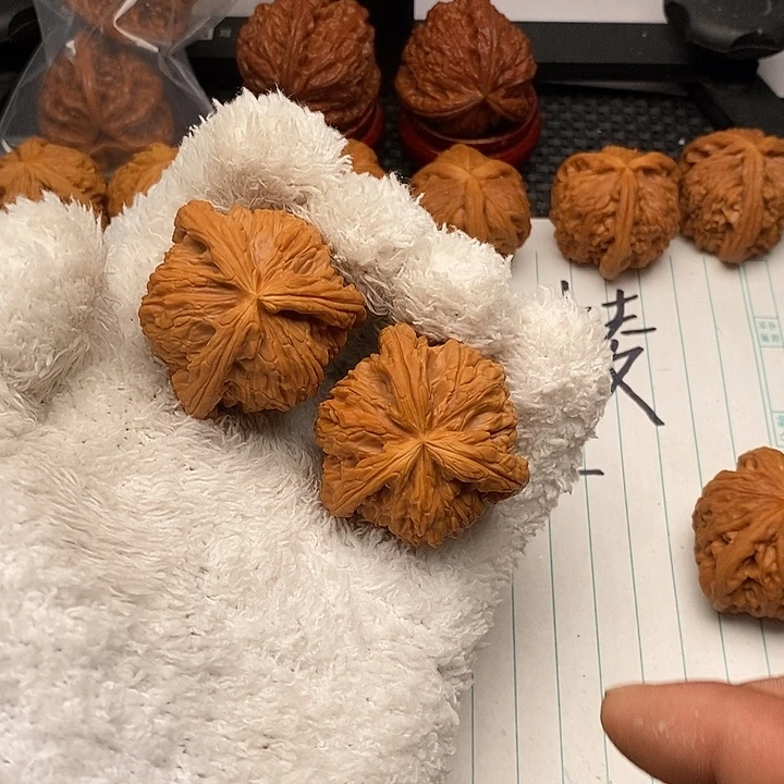 玩***墩核桃手串/手链白狮子8
