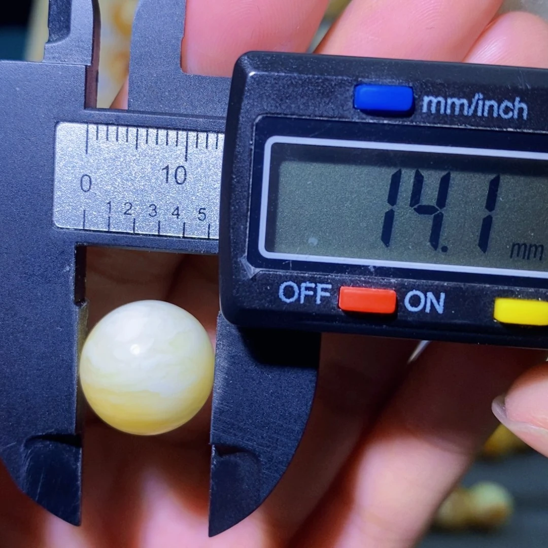 琥珀裸石未镶嵌琥珀蜜蜡