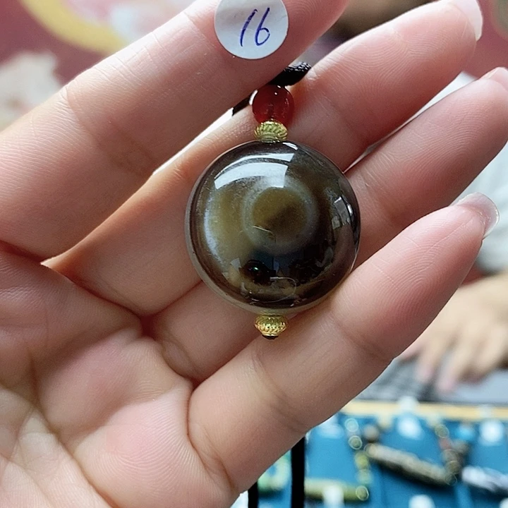 玛瑙/玉髓颈饰合金