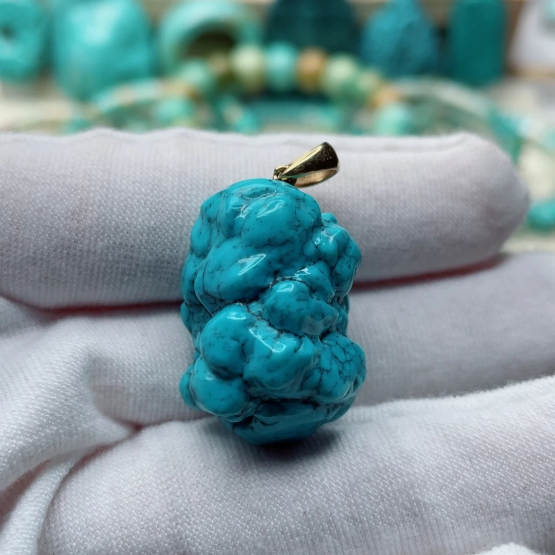 绿松石18K金镶嵌珠宝奇石