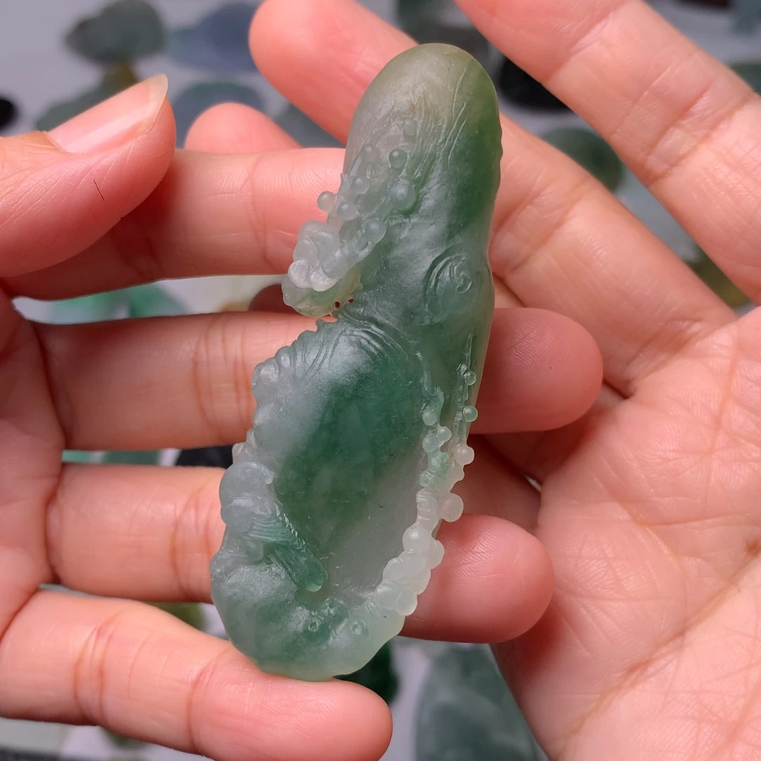 定制翡翠未镶嵌翡翠