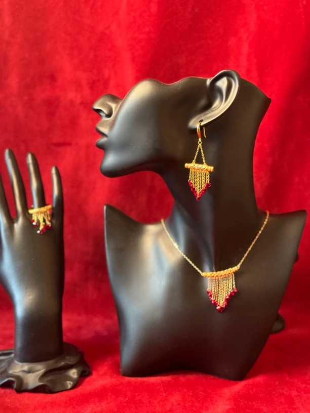 链子足银 足银قاپلىما ئالتۇن项链三件套