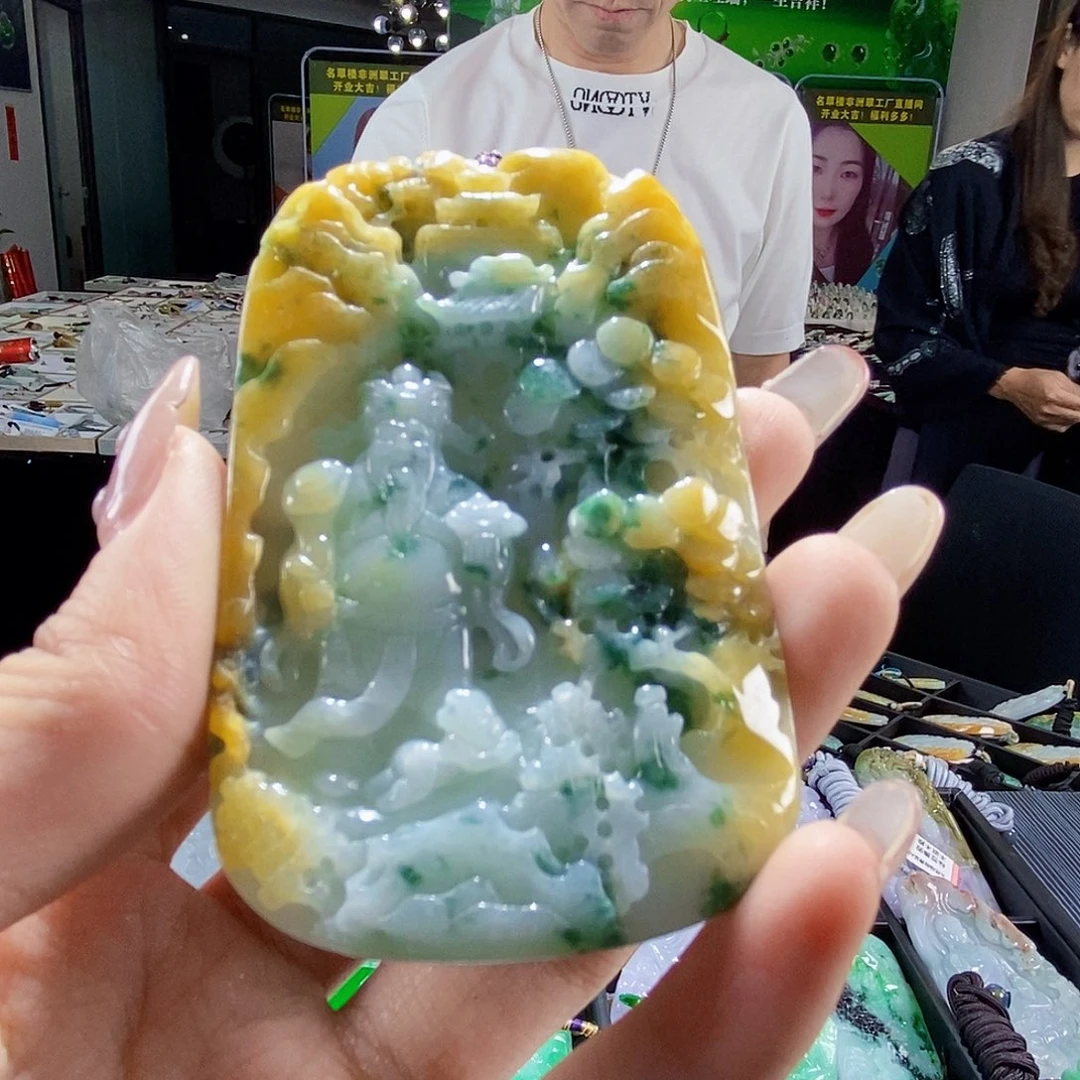颈饰未镶嵌翡翠翡翠