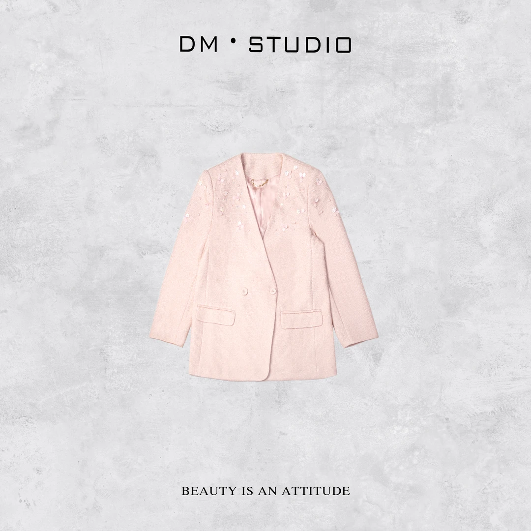 -DM•STUDIO/气质高级感珠片V领静奢小香西服外套（7A247199）