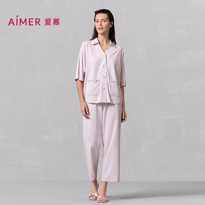 爱慕逸家短袖开衫八分裤套装AM469242