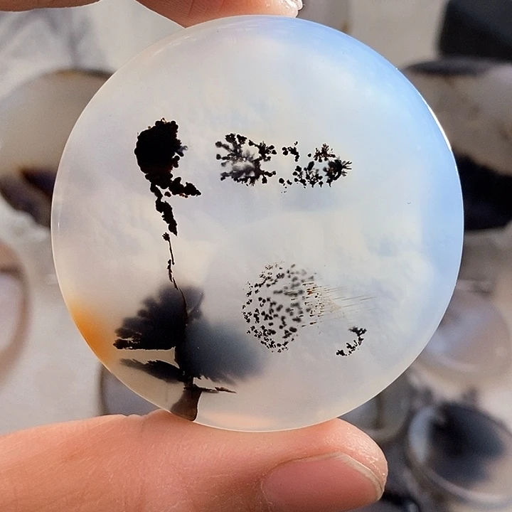 玛瑙/玉髓颈饰未镶嵌