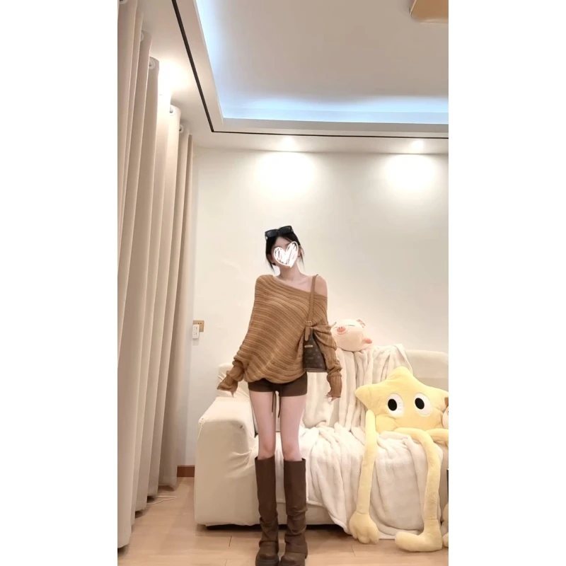 老钱风松弛感斜领露肩蝙蝠袖针织衫女装秋季宽松显瘦微薄百搭上衣