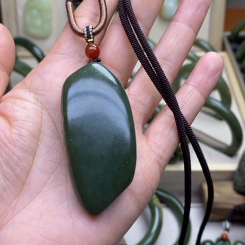 【闪购商品】和田玉挂件未镶嵌自**在