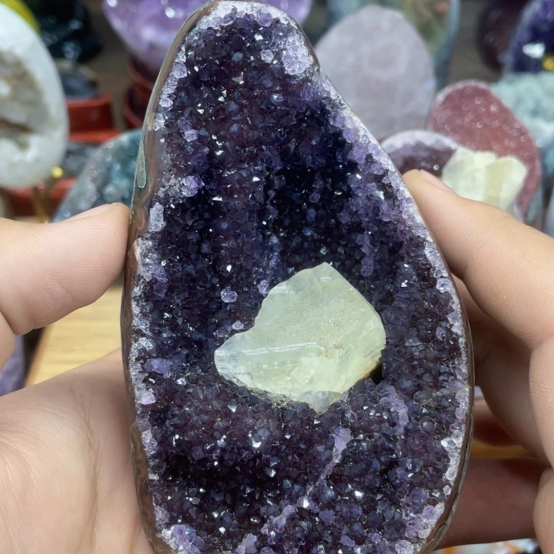 大型摆件（非配饰）紫晶未镶嵌